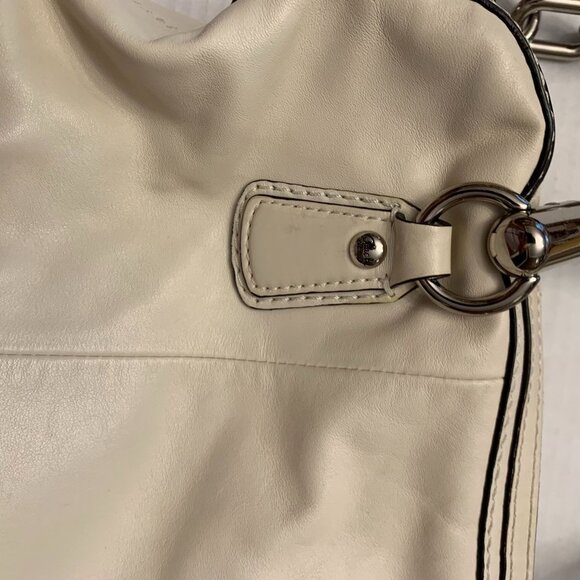 Coach Ivory  Leather Handbag Handles & shoulder strap Dual sides  12L x 8Hx 4.5W - Picture 8 of 16